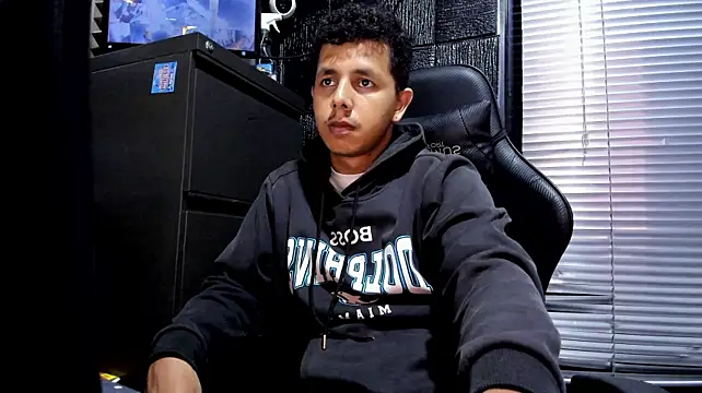 Chat +18 de g_lincoln ao vivo