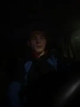 XXX chat uživo modela VelvetKingg