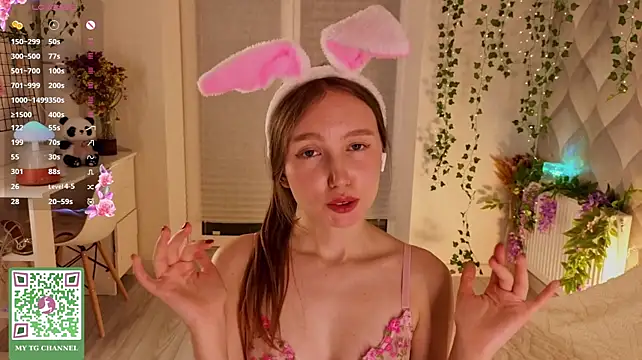 ElfredaTupy's Live XXX Chat