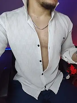 roxiii_ Adlı Modelin Canlı XXX Sohbeti