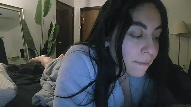 WetFlower69 XXX чат на живо