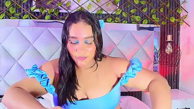 Sara_Chanel_ লাইভ XXX চ্যাট