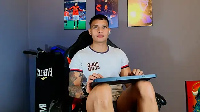 Chat XXX en directo de EvanGreey_