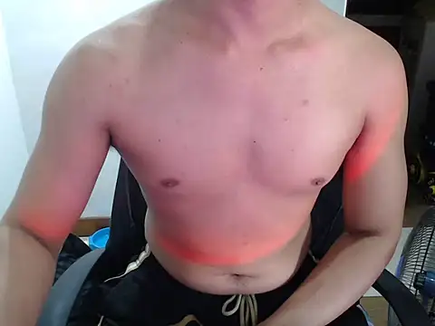 צ'אט XXX בשידור חי של Hot_Muscle69