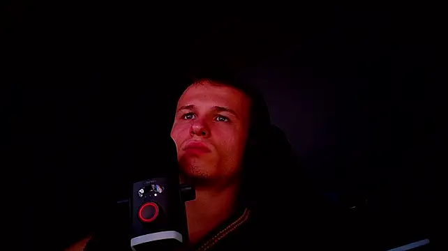 dennisdillon's Live XXX Chat