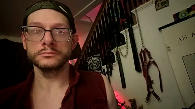 MasterDaddyCool – Naživo XXX chat