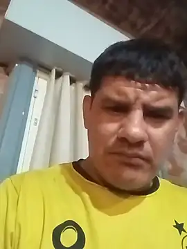 XXX chat uživo modela Gusta86