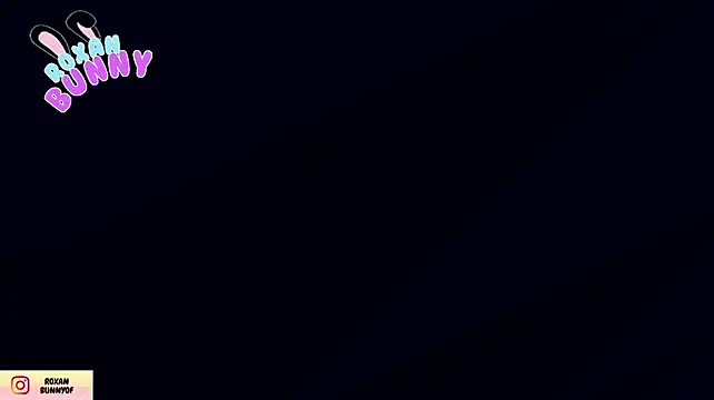 Chat +18 de Roxanbunny1 ao vivo