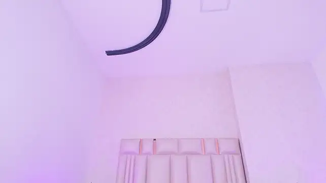 Chatroom XXX en direct de _carolina_fox