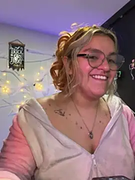 Sophia_Weest99's Live XXX Chat