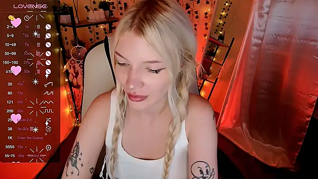 Chat +18 de AnyaTaylor_ ao vivo