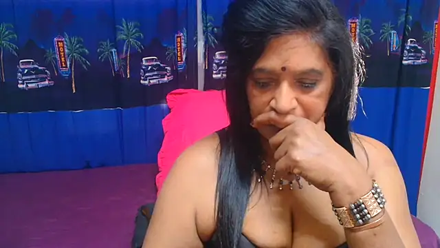 INDIANFUSION Chat XXX in diretta