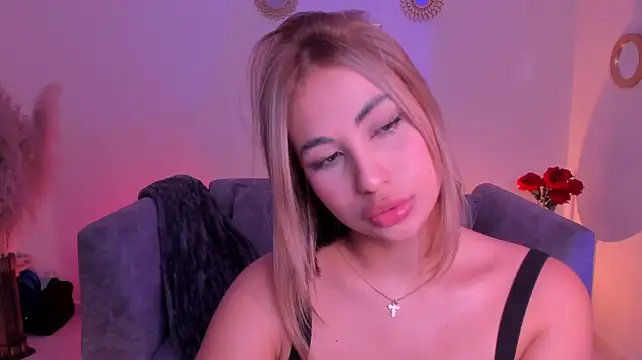 GenesisBlair's Live XXX Chat