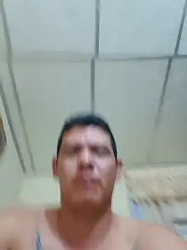cristian07_: απευθείας συνομιλία ΧΧΧ