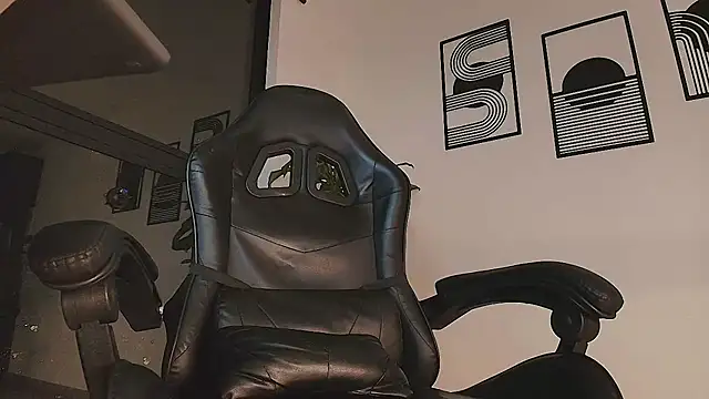 ALPHA_DOMINUS_'s Live XXX Chat