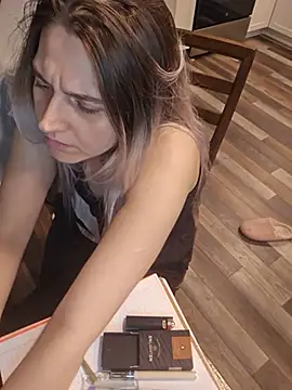Živý XXX chat ScarletsWeb