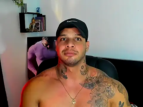 Chat +18 de MarckMathews ao vivo