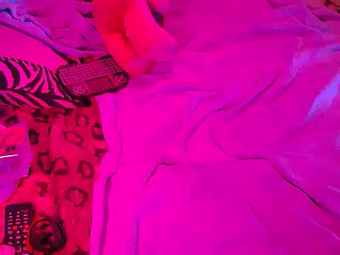 Floschae Adlı Modelin Canlı XXX Sohbeti