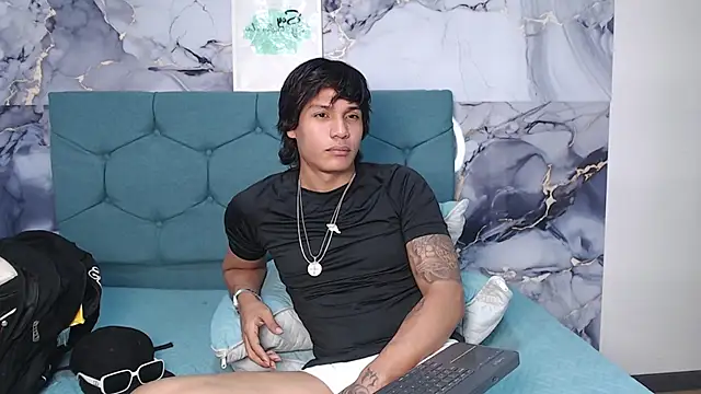 Chat XXX ao vivo de MaximilianRoth