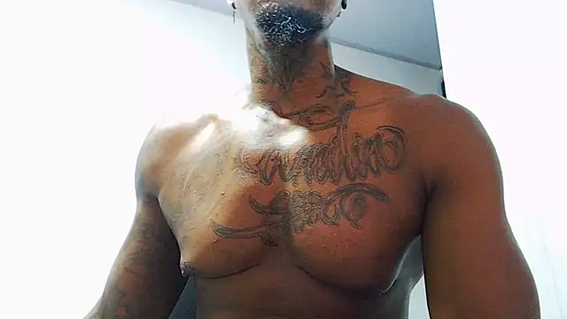צ'אט XXX בשידור חי של jhon_tomson1
