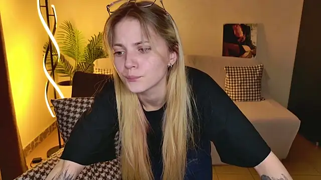 LisaRainbown Live XXX chat
