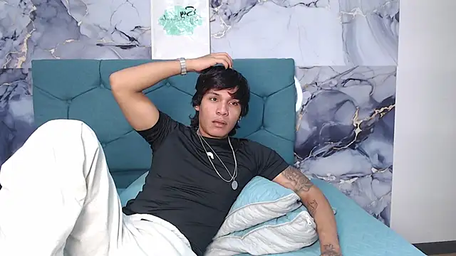 MaximilianRoth Chat XXX live