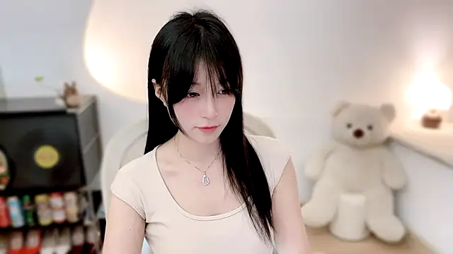 Onechestnut's Live XXX Chat