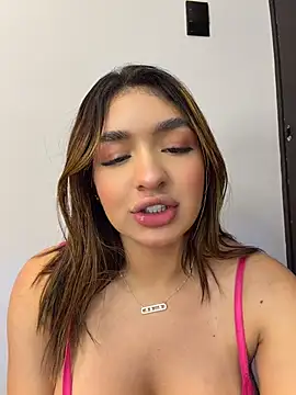Chat XXX en directo de jenn_fit
