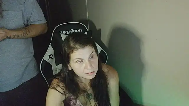 seatsxtaken – Naživo XXX chat