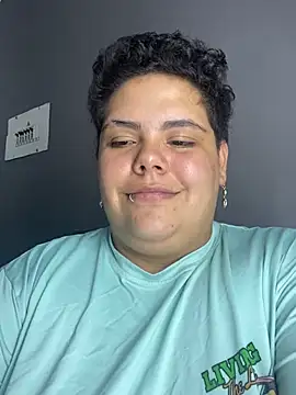 Hailey_Curvy: απευθείας συνομιλία ΧΧΧ
