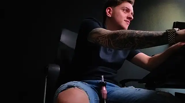 FelixStarkkn Live XXX chat