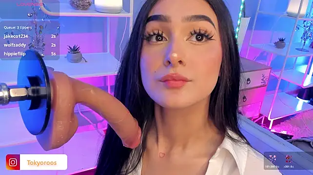 צ'אט XXX בשידור חי של TokyoHaskel