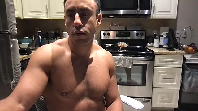 Chat +18 de BigGuyMuscle ao vivo