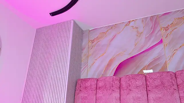 emmacurvy Chat XXX live