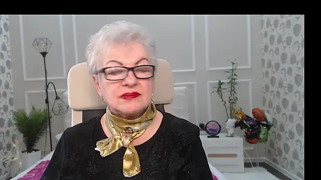 KayleSmoll Live XXX-Chat