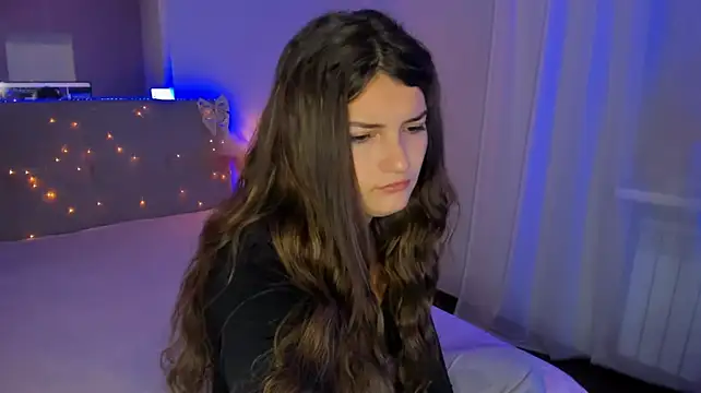 Czat XXX na żywo – Laura_Leee