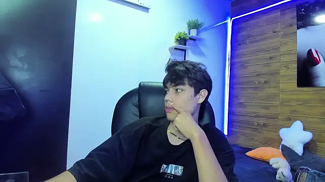 Chat XXX Live ivan_cooper