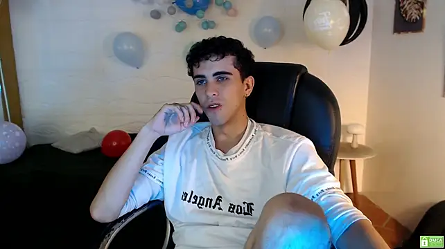 noah_bluex Live XXX Chat
