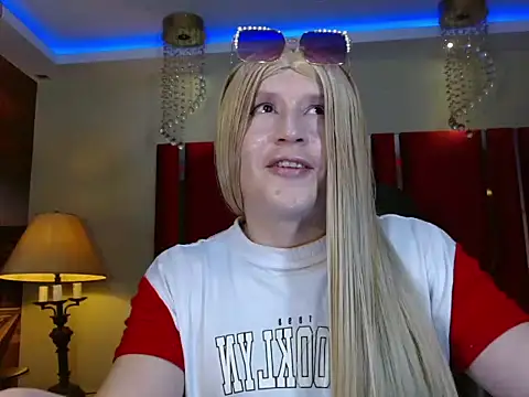 MEGANEVANS05: απευθείας συνομιλία ΧΧΧ
