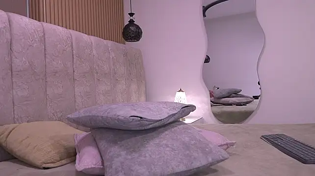 violeta_aroca's Live XXX Chat