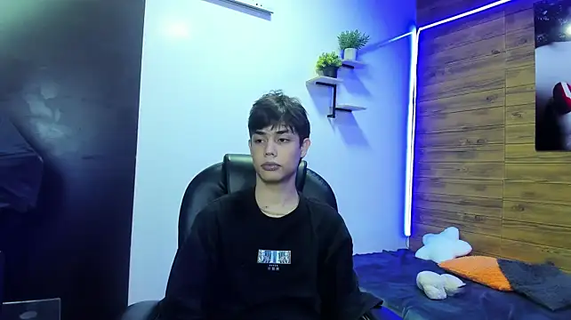 Chat XXX Live ivan_cooper