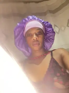צ'אט XXX בשידור חי של melaninxo