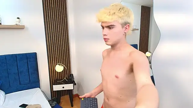 Ian_Stone Live XXX-Chat