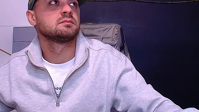 Chat XXX ao vivo de JamesMyerss
