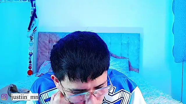 Онлайн чат XXX _justinmoon2