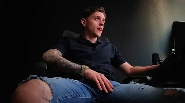 Chat +18 de FelixStarkk ao vivo