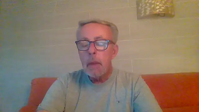 Chat XXX ao vivo de tuggy59
