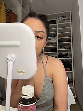 XXX chat uživo modela Lexi_Storm