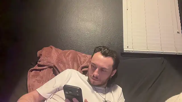 Онлайн чат XXX hungandcloudy