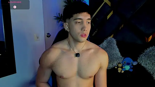 jeicob_stone Adlı Modelin Canlı XXX Sohbeti